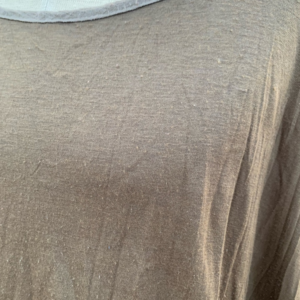 Artsy Handkerchief Hem Top - Picture 5 of 16